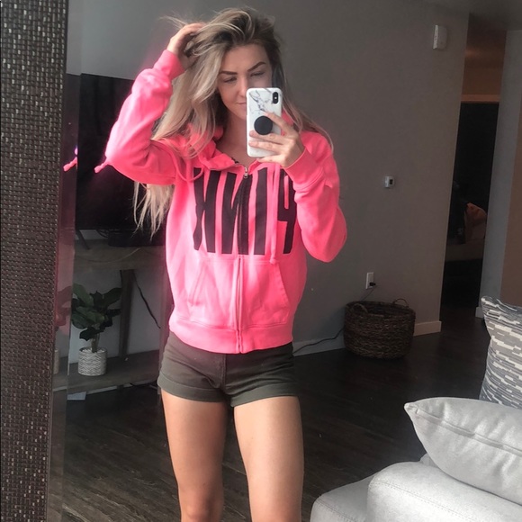 PINK VS hoodie - Picture 1 of 3